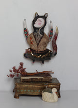 Load image into Gallery viewer, Petit Chat de la Nuit