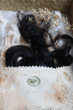 Load image into Gallery viewer, La Poésie, l'infini