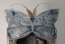 Load image into Gallery viewer, METAMORPHOSYA