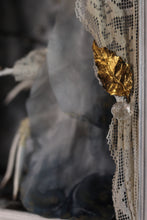 Load image into Gallery viewer, METAMORPHOSYA