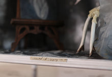 Load image into Gallery viewer, METAMORPHOSYA