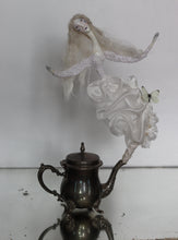 Load image into Gallery viewer, Petrulya Teapot Ghost