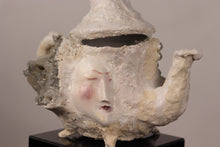 Load image into Gallery viewer, Seapot 'Little Blue Flower'