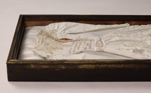 Load image into Gallery viewer, Triomphe aux Dieux • Memento Mori Box
