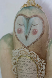 Owl Messenger "Ula"
